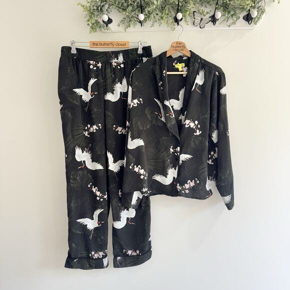 Shady Lady Other - Shady Lady Women’s Crane Print Asian Inspired Pajama Set XL CV